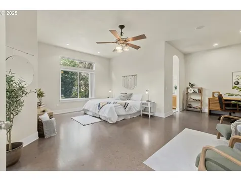 2291 Clear Vue Lane Springfield OR 97477