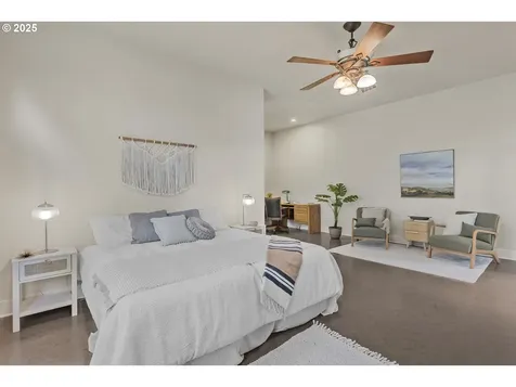 2291 Clear Vue Lane Springfield OR 97477