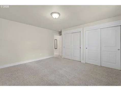 2291 Clear Vue Lane Springfield OR 97477