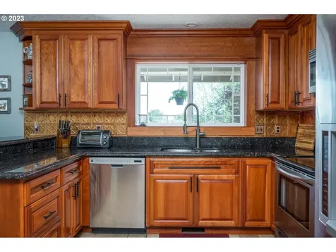1023 Se 46th Avenue Troutdale OR 97060