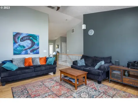 1023 Se 46th Avenue Troutdale OR 97060
