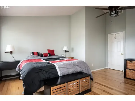 1023 Se 46th Avenue Troutdale OR 97060