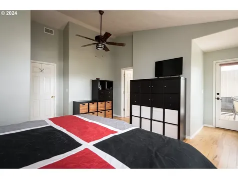 1023 Se 46th Avenue Troutdale OR 97060
