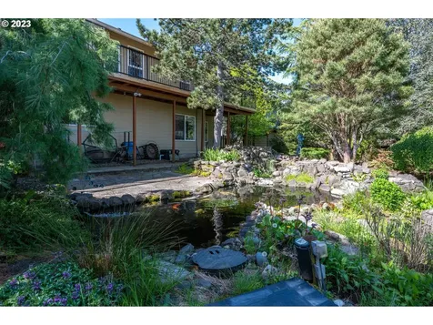 1023 Se 46th Avenue Troutdale OR 97060