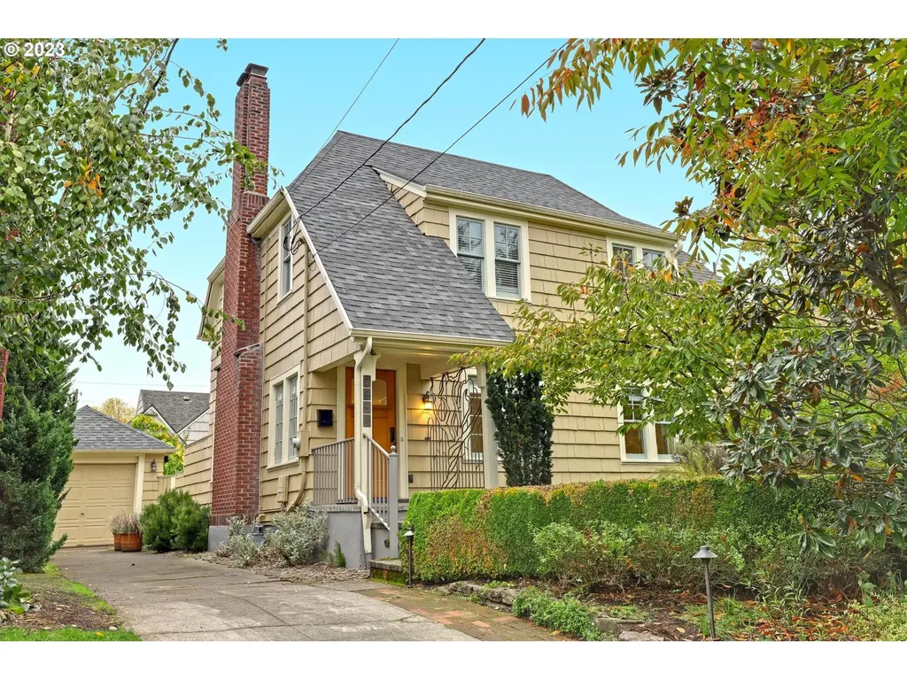 2041 Ne Mason Street Portland OR 97211