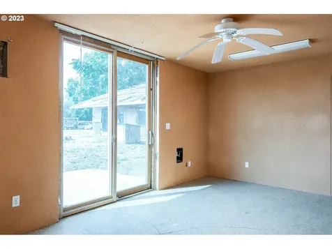 52530 Bird Road Scappoose OR 97056