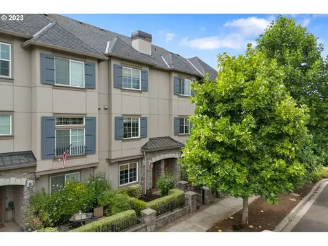 29043 SW Costa Circle W Wilsonville OR 97070