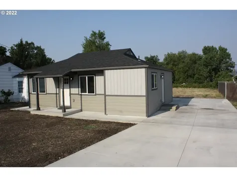 1550 Ne Morris Street Roseburg OR 97470