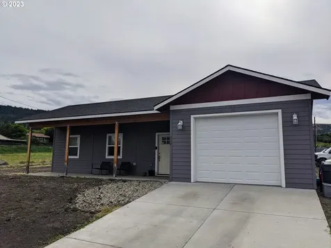 310 S 12th Street La Grande OR 97850