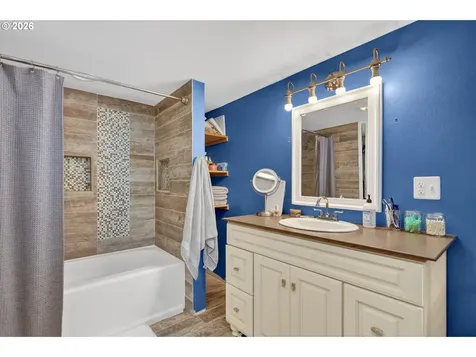 241 NE Shepherd Avenue Stevenson WA 98648