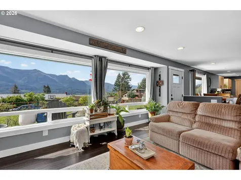 241 NE Shepherd Avenue Stevenson WA 98648