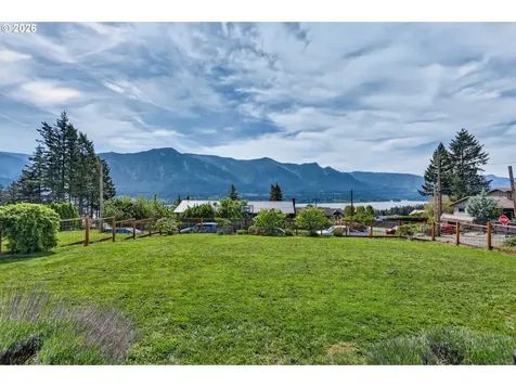 241 NE Shepherd Avenue Stevenson WA 98648