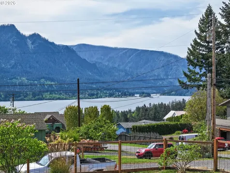 241 NE Shepherd Avenue Stevenson WA 98648