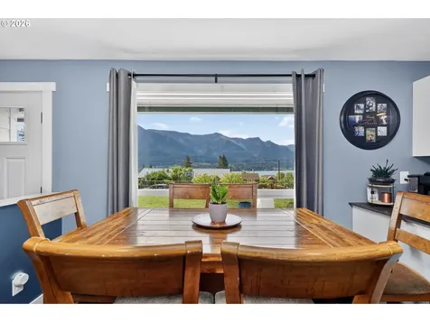 241 NE Shepherd Avenue Stevenson WA 98648