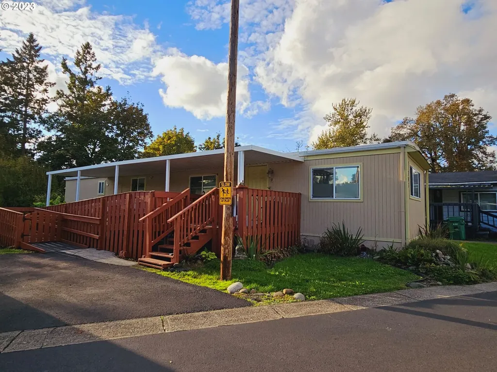 13900 Se Highway 212 Clackamas OR 97015
