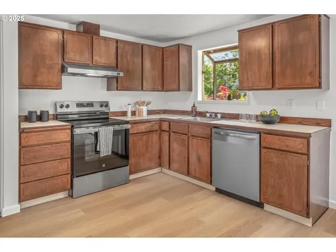 15244 NE Beech Court Portland OR 97230