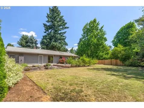 15244 NE Beech Court Portland OR 97230