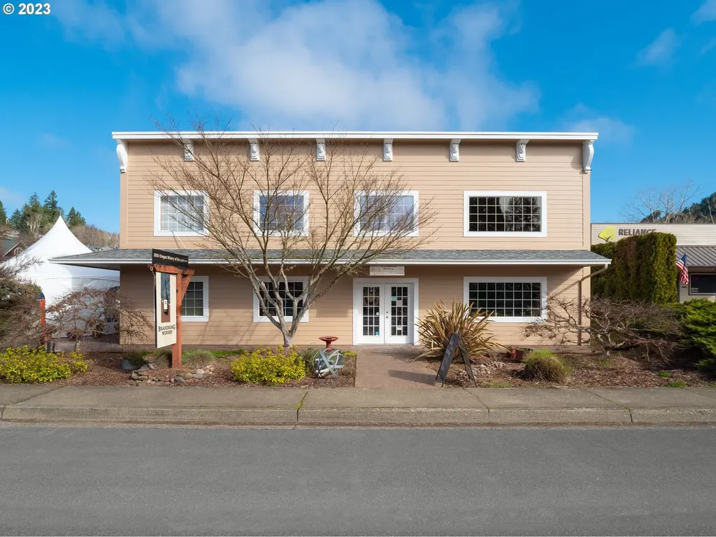 345 1st Street Elkton OR 97436