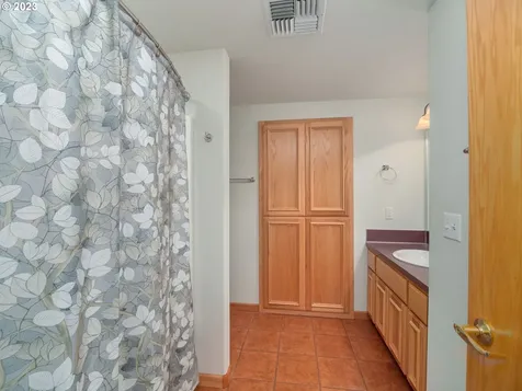 345 1st Street Elkton OR 97436