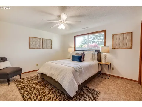 2800 NW 109th Street Vancouver WA 98685