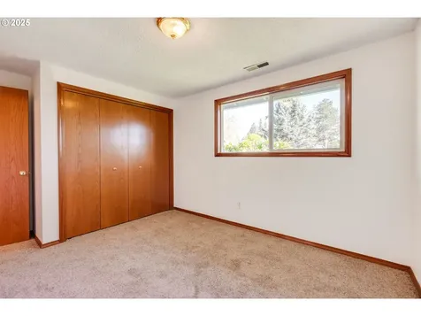 2800 NW 109th Street Vancouver WA 98685