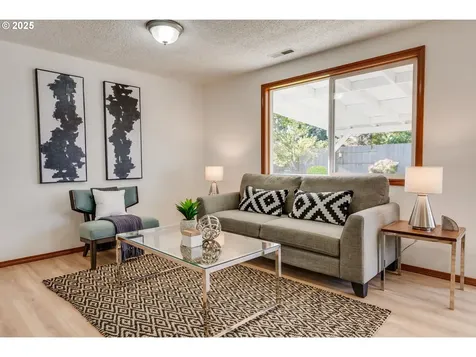2800 NW 109th Street Vancouver WA 98685