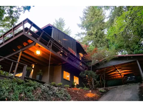 2685 Cresta De Ruta Street Eugene OR 97403