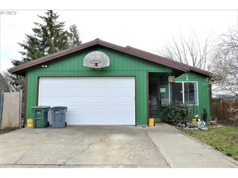 1002 Benton Avenue La Grande OR 97850