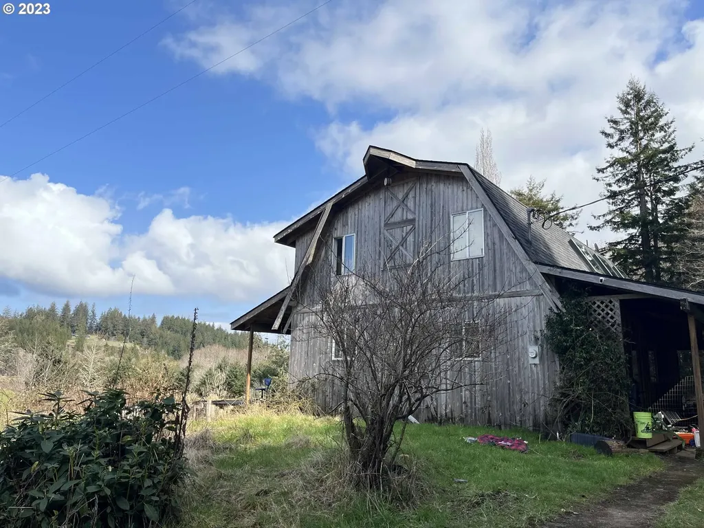 5844 N Fork Siuslaw Road Florence OR 97439