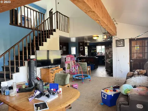5844 N Fork Siuslaw Road Florence OR 97439