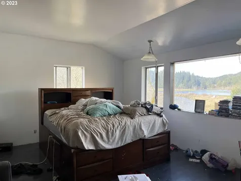 5844 N Fork Siuslaw Road Florence OR 97439