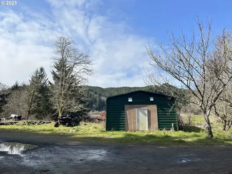 5844 N Fork Siuslaw Road Florence OR 97439
