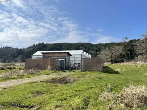 5844 N Fork Siuslaw Road Florence OR 97439