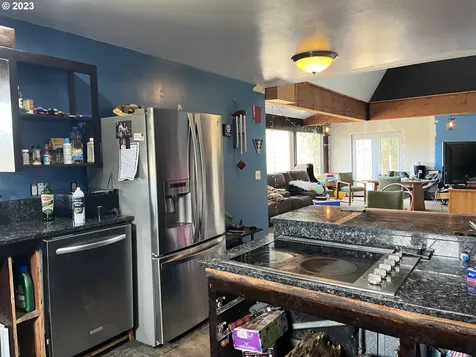 5844 N Fork Siuslaw Road Florence OR 97439