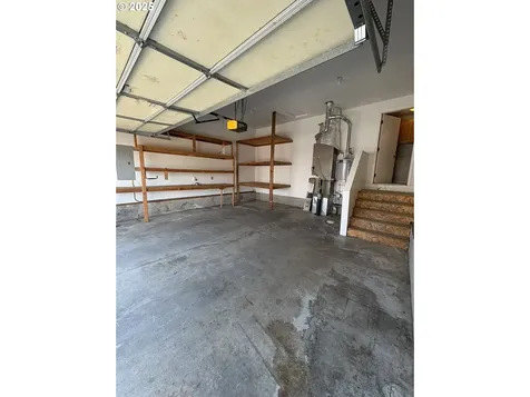 1255 S 13th Street Cottage Grove OR 97424