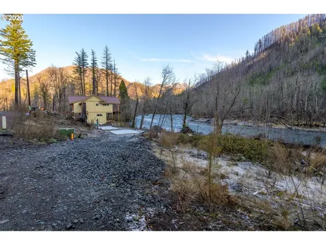 50494 Mckenzie Highway Vida OR 97488