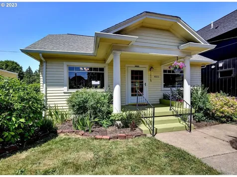 4511 Ne Ainsworth Street Portland OR 97218