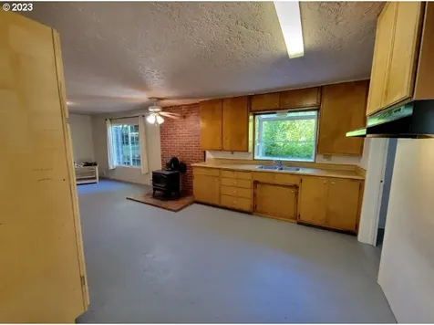 94381 Quarry Road Gold Beach OR 97444