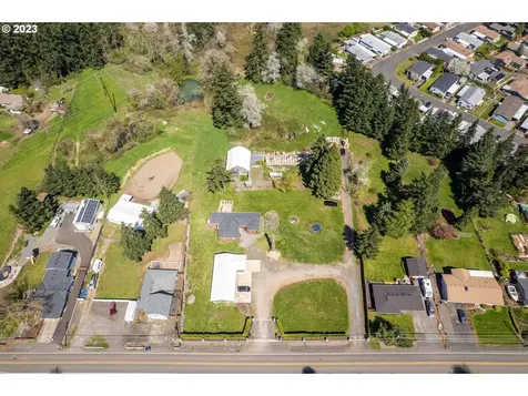 18522 S Holly Lane Oregon City OR 97045
