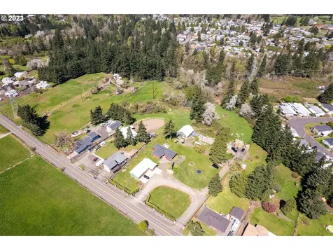 18522 S Holly Lane Oregon City OR 97045