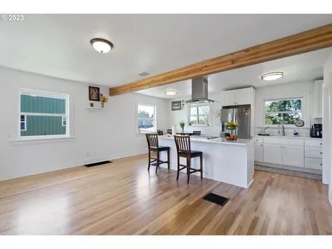 18522 S Holly Lane Oregon City OR 97045