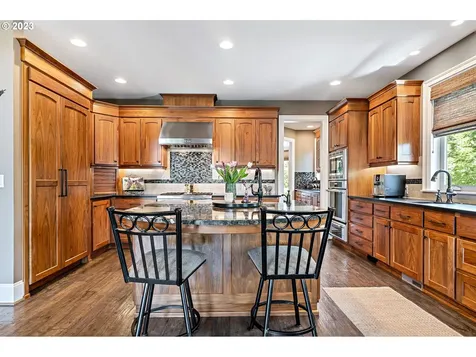 1808 Ridge Pointe Drive Lake Oswego OR 97034