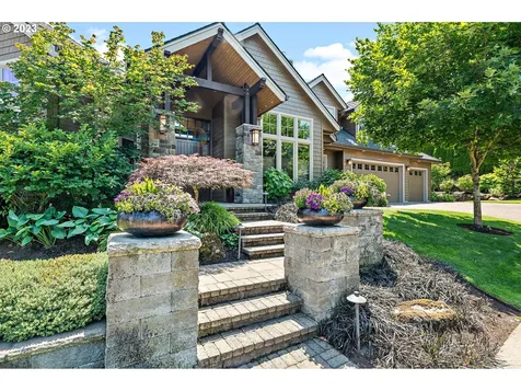 1808 Ridge Pointe Drive Lake Oswego OR 97034
