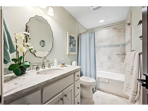 1808 Ridge Pointe Drive Lake Oswego OR 97034