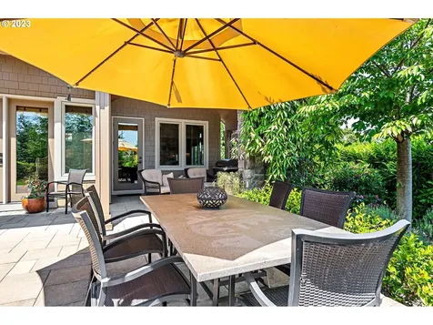 1808 Ridge Pointe Drive Lake Oswego OR 97034