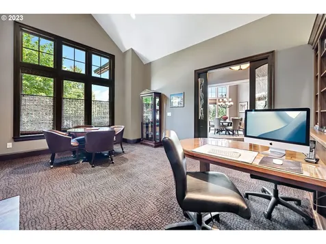1808 Ridge Pointe Drive Lake Oswego OR 97034