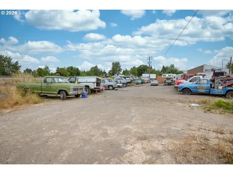 3650 Mainline Drive NE Salem OR 97301