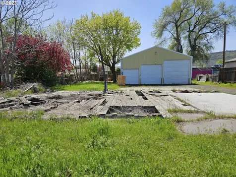 752 Lee Street The Dalles OR 97058