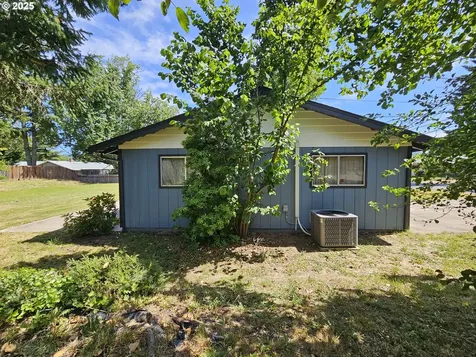 460 Terrace Lane Sutherlin OR 97479