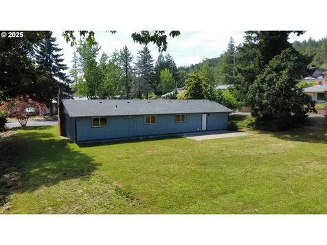 460 Terrace Lane Sutherlin OR 97479